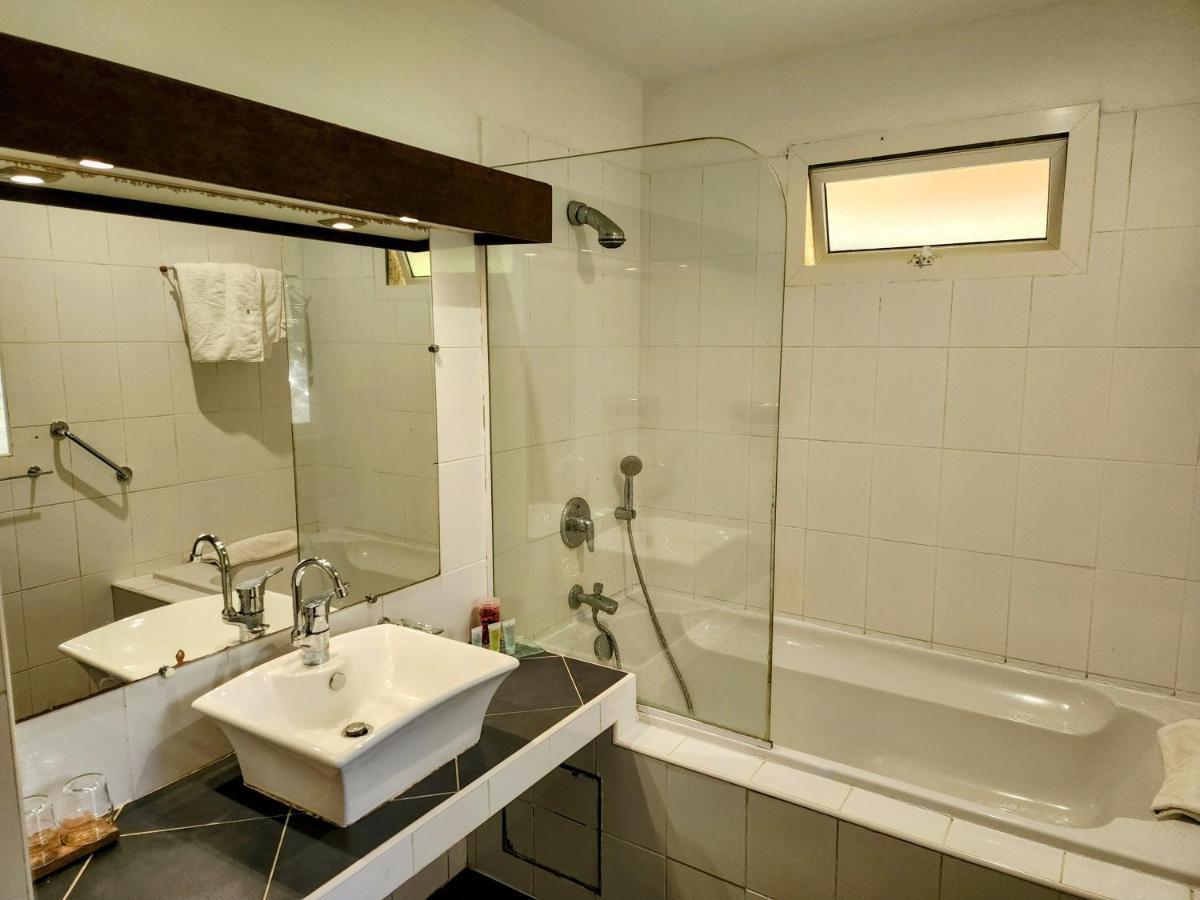 Evasion Bungalow D'Antan Spa Sarraméa Buitenkant foto